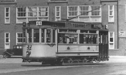 21-32.jpg - 15086 Bytes